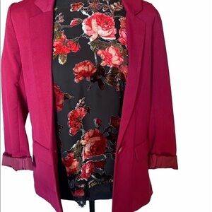 Pre-Owned Jolt Blouse. Size Small EUC. Beautiful